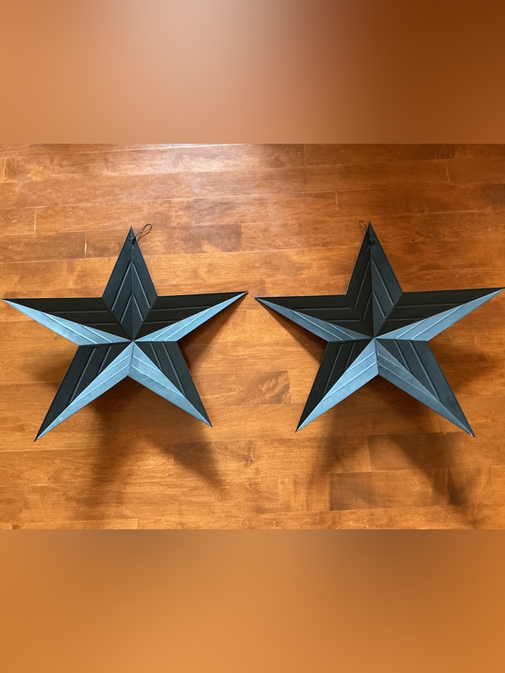 Rustic Black and Gold Metal Star Wall Decor - Unbranded - Picture 2 of 4